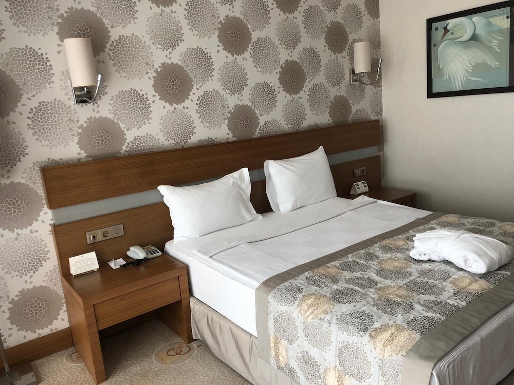 Standard Room photo 3