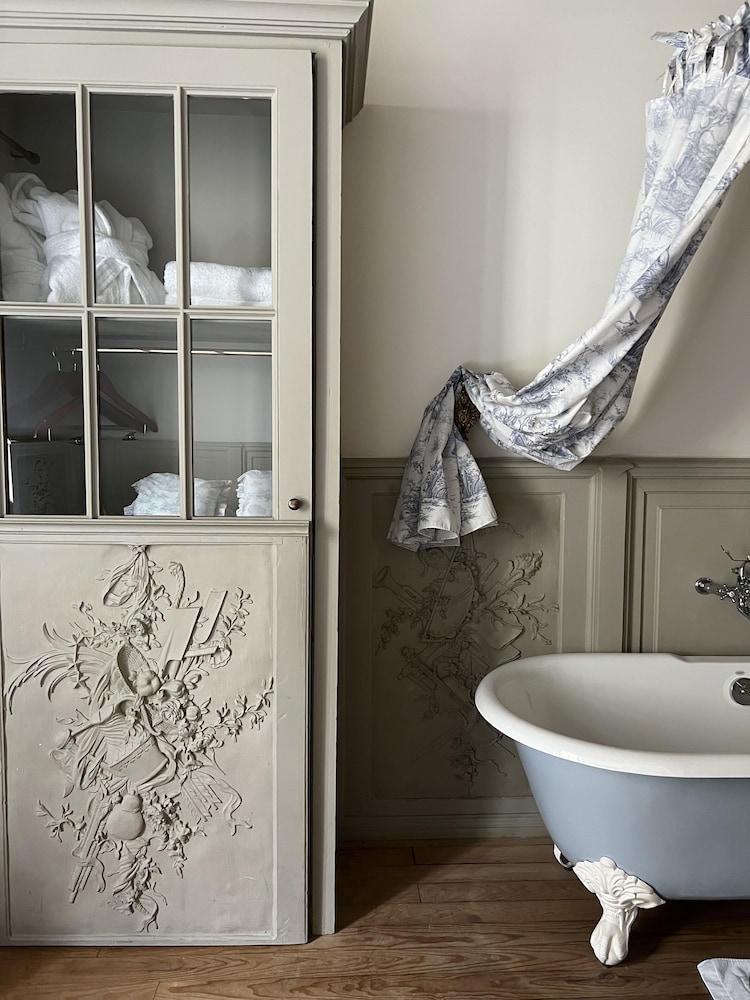 Family Suite - Photo 1
