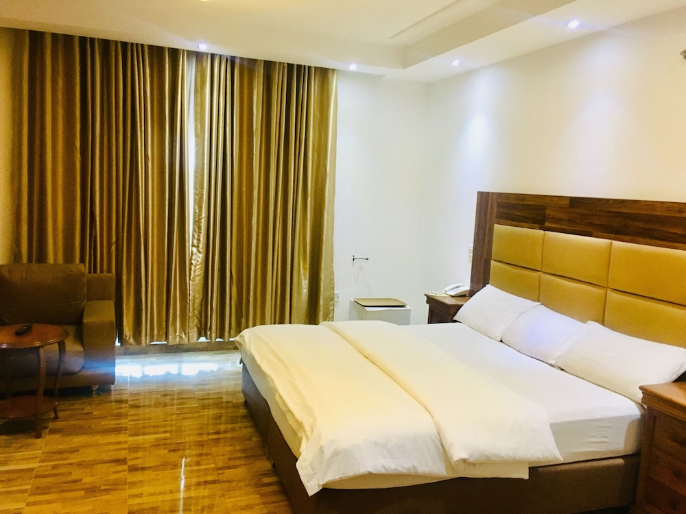 Executive Apartment