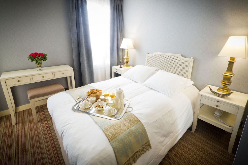 Classic Double Room