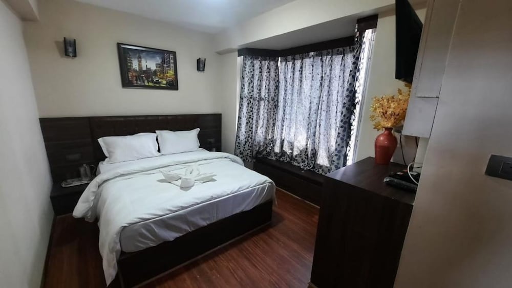 Standard Double Room - Photo 7