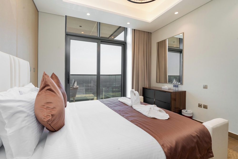Luxury Apartment, Balcony, City View photo 1