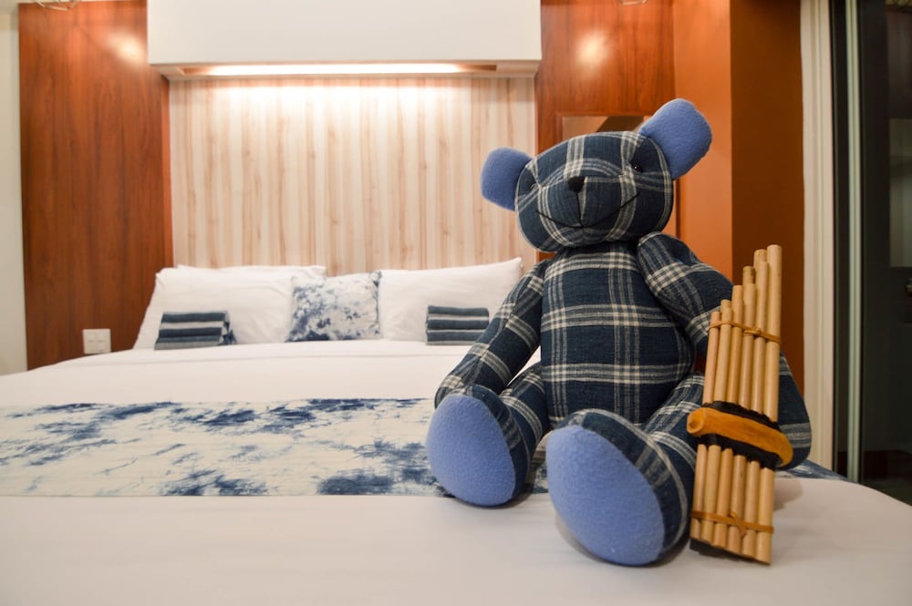 Deluxe Room with Balcony photo 3