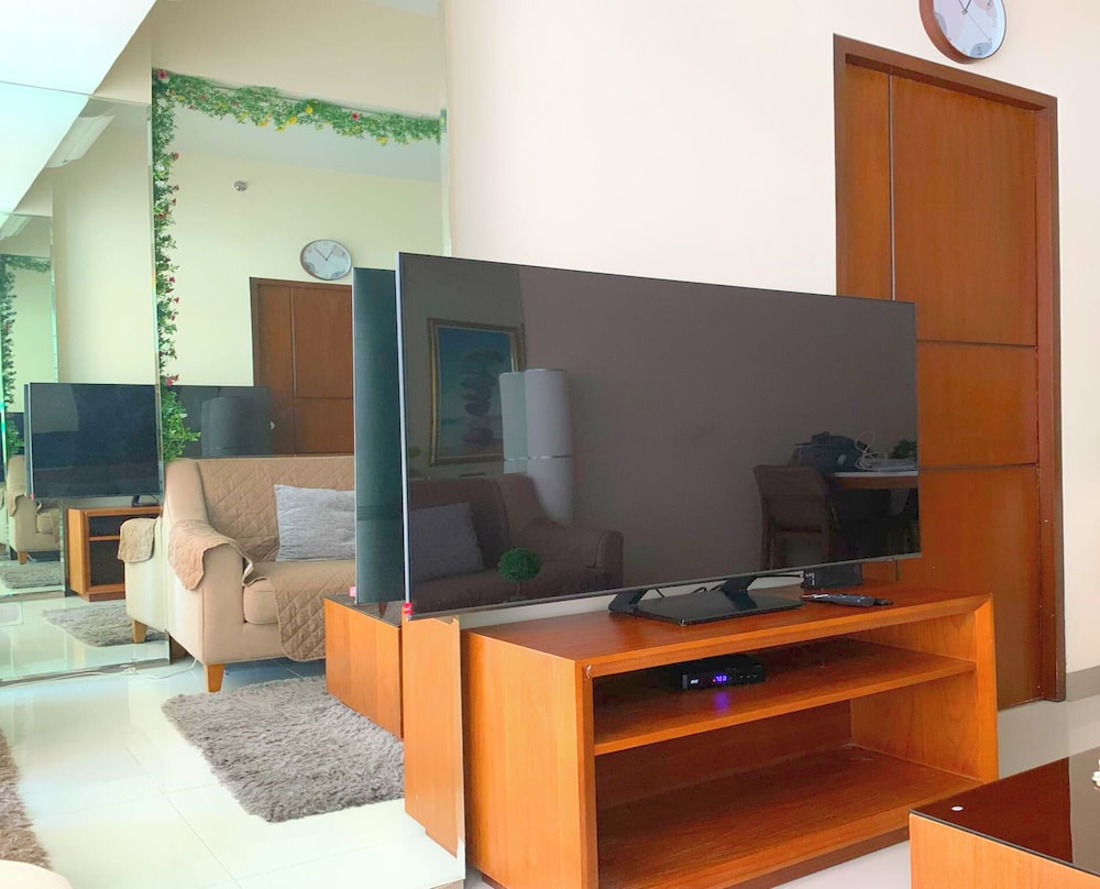 Family Condo photo 2