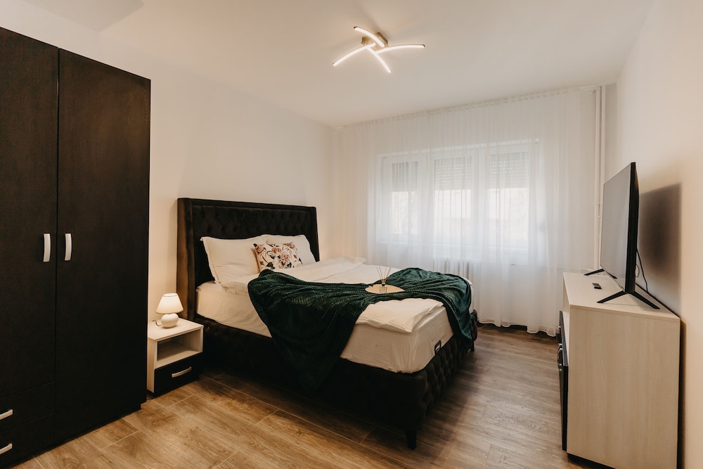 Comfort Apartment photo 1