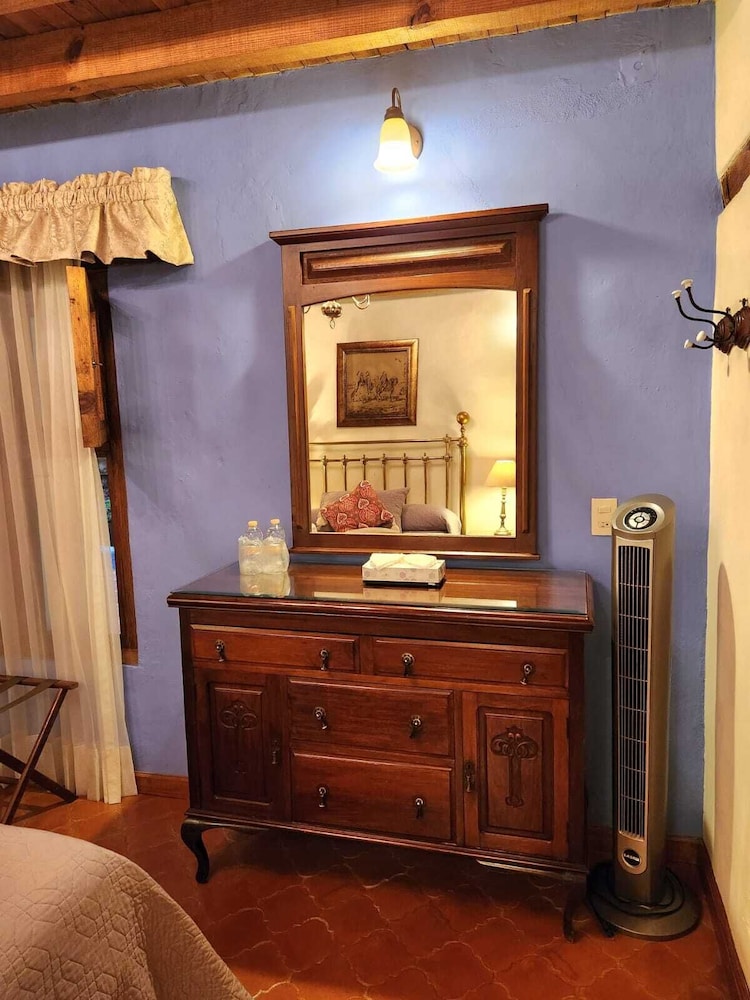 Family Suite - Photo 9