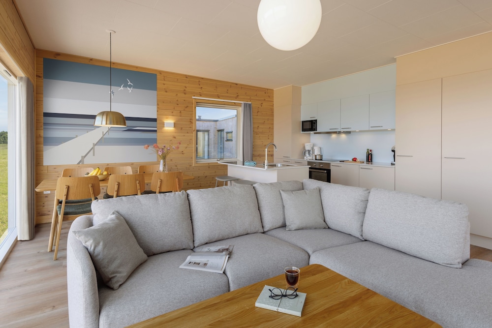 Deluxe Cottage, 1 Bedroom photo 2
