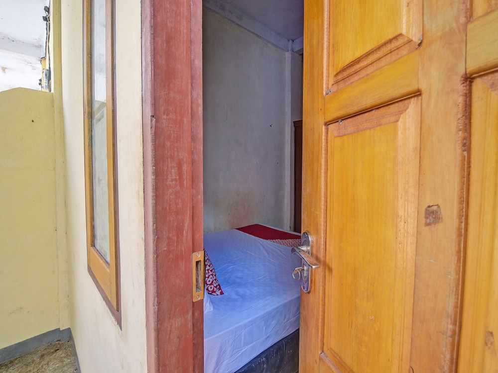 Double Room - Photo 7