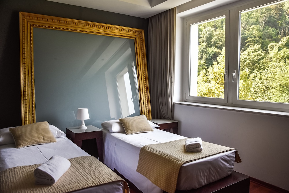 Standard Twin Room photo 1