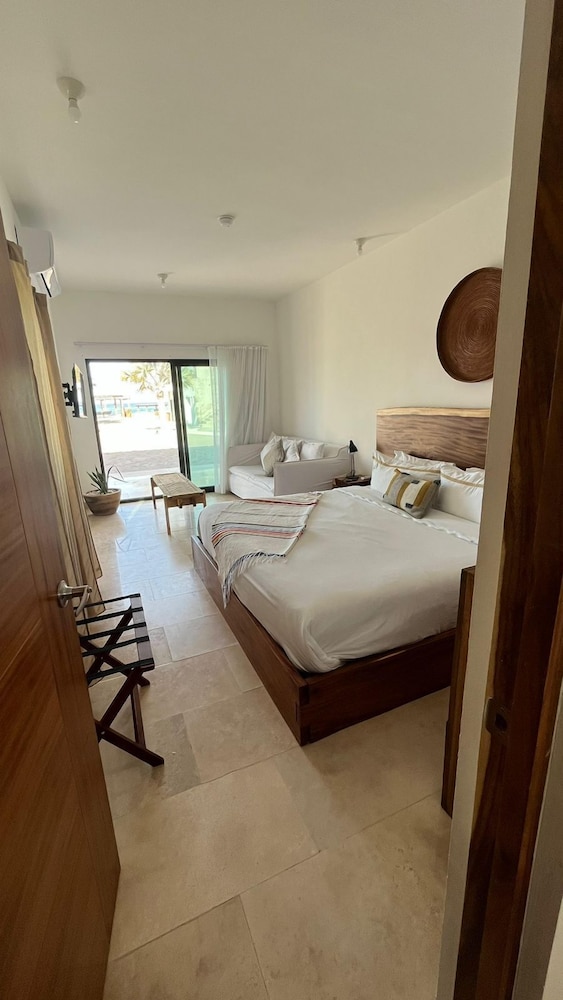 Economy Room, Partial Sea View