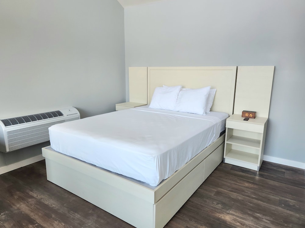 Signature Studio