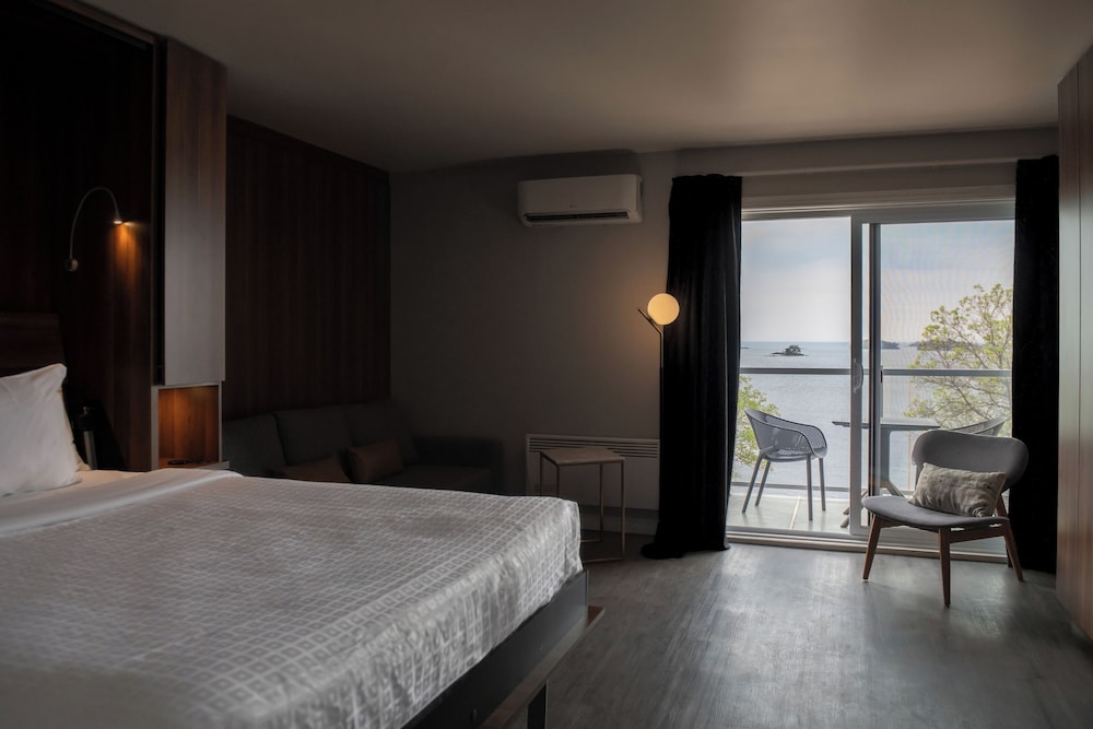 Deluxe Room photo 1
