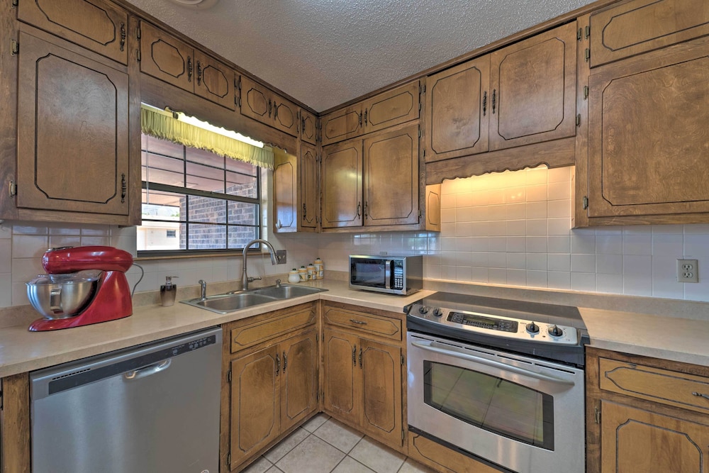 House (2 Bedrooms) photo 2