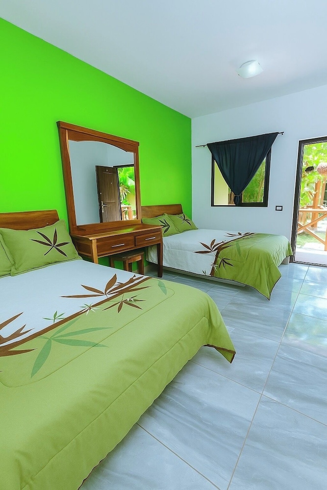 Comfort Quadruple Room, Garden View