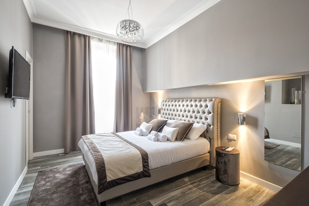 Classic Double Room, City View photo 1