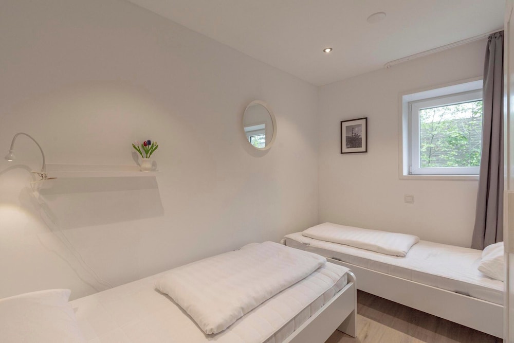 Bungalow photo 2