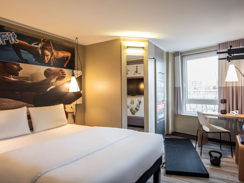 Room, 1 Double Bed (New Sleeping Comfort Concept) - Photo 10