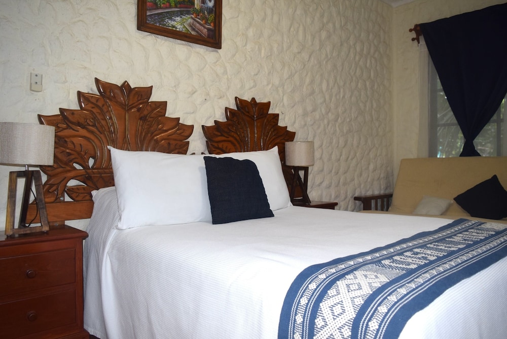 Basic Single Room photo 3