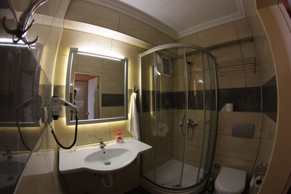 Standard Room - Photo 10