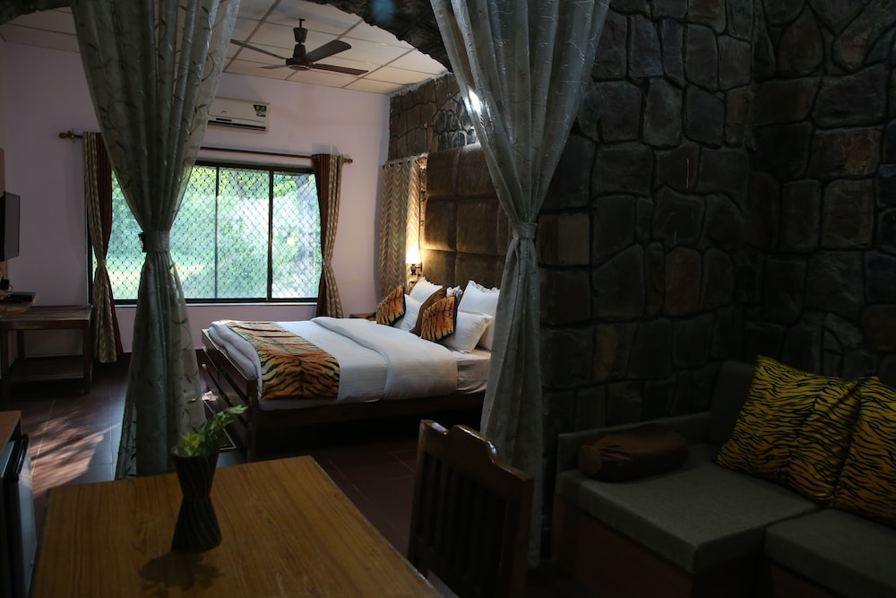 Classic Room - Photo 5