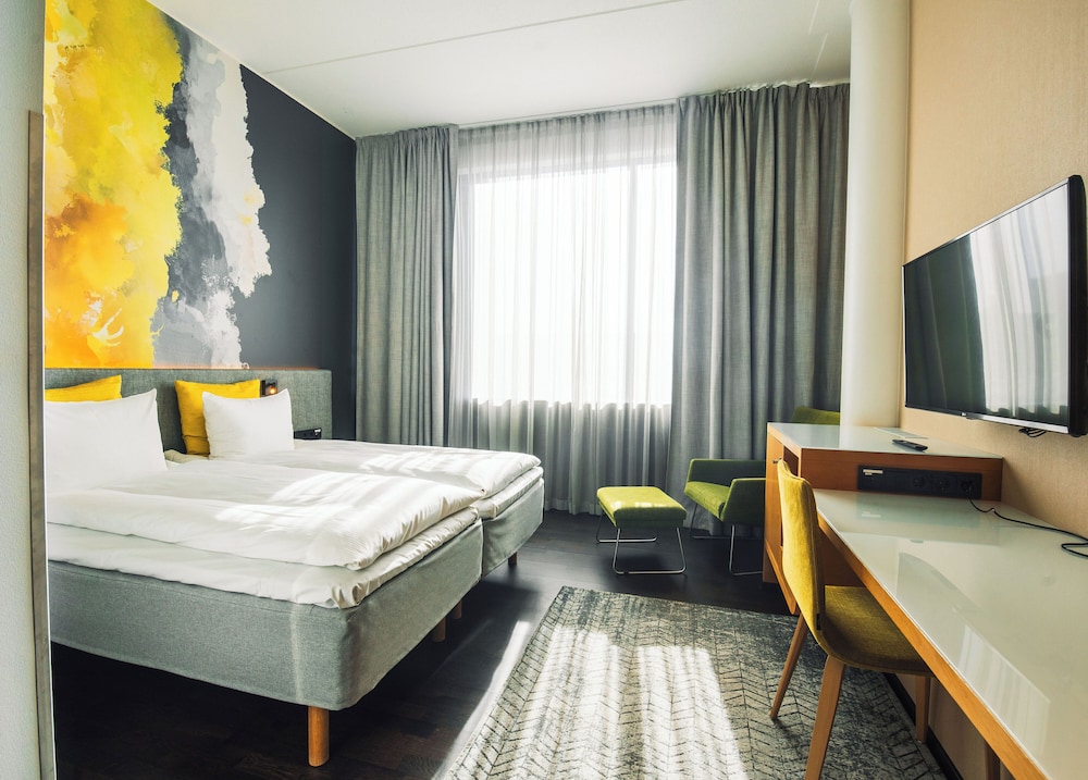 Standard Room, 2 Twin Beds, Non Smoking - Photo 4