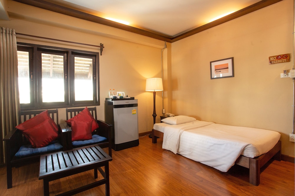 Suite (King) photo 3