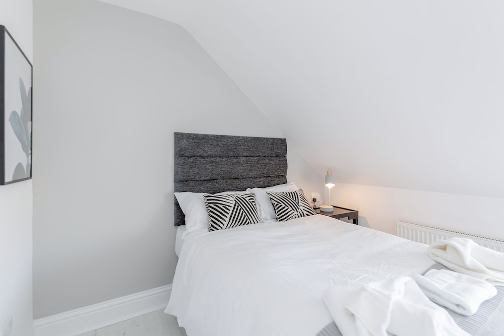 Comfort Double Room, Private Bathroom photo 2