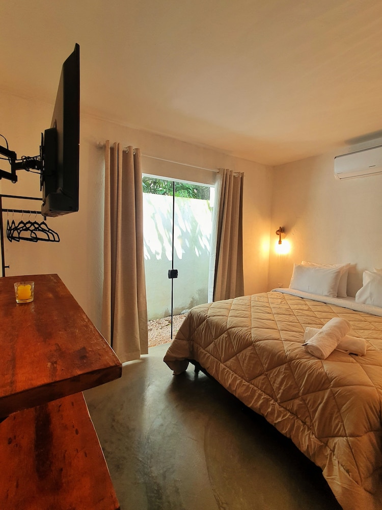 Deluxe Studio - Photo 3