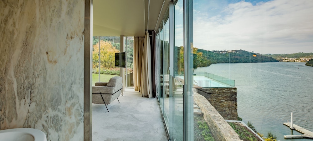 Panoramic Suite, River View (Collection) - Photo 3