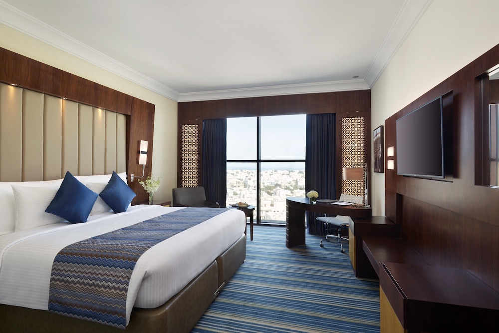 Superior Room, 1 King Bed - Photo 1