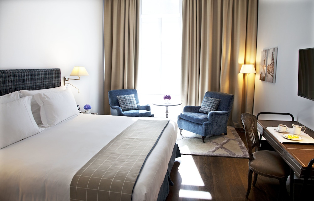 Deluxe Double or Twin Room, Garden View photo 2