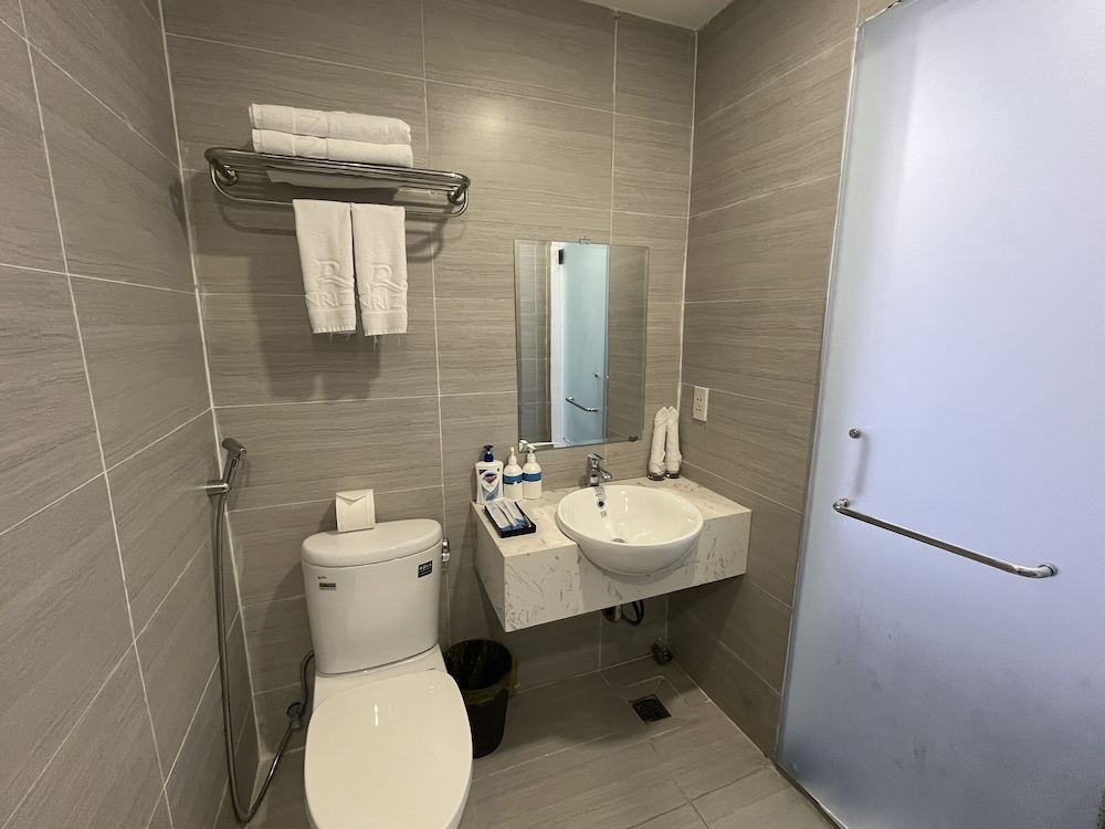 Deluxe Room, Sea View - Photo 8