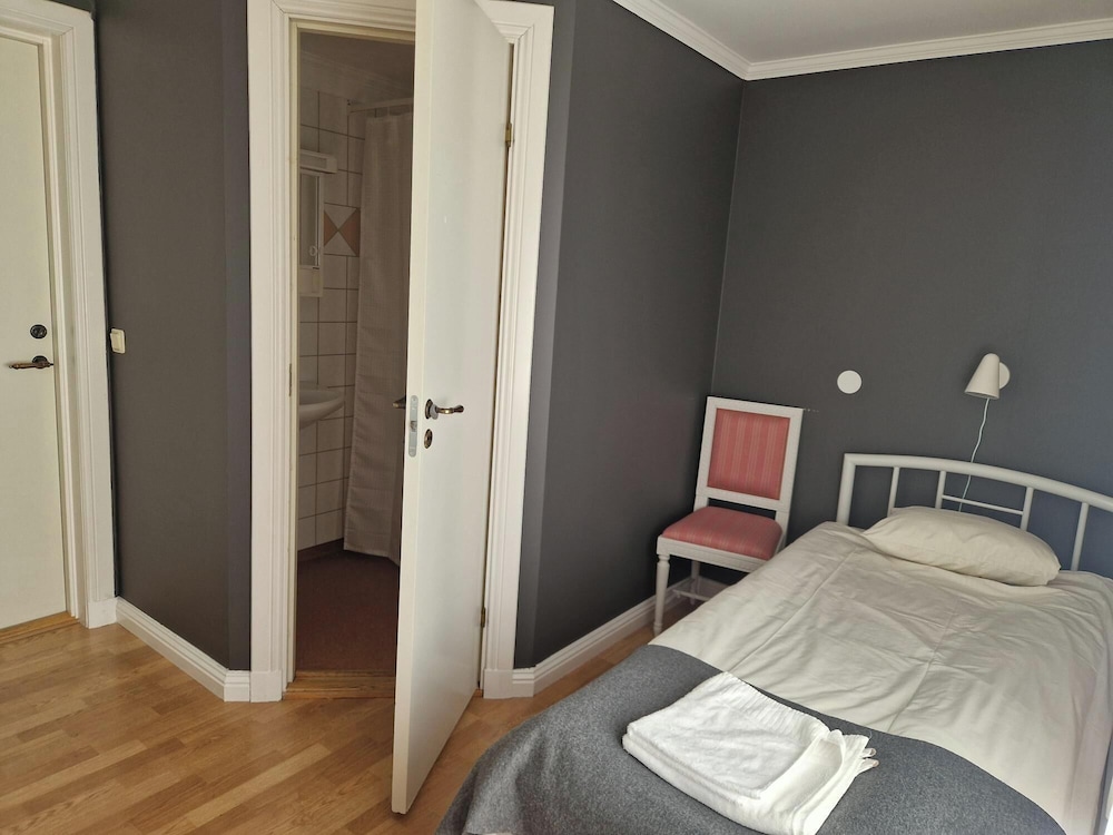 Economy Single Room photo 1