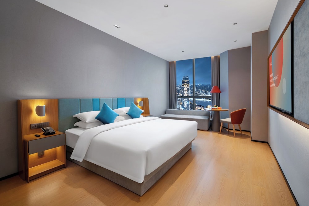 Superior Single Room, City View