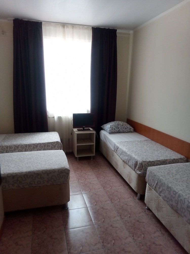 Standard Quadruple Room photo 2