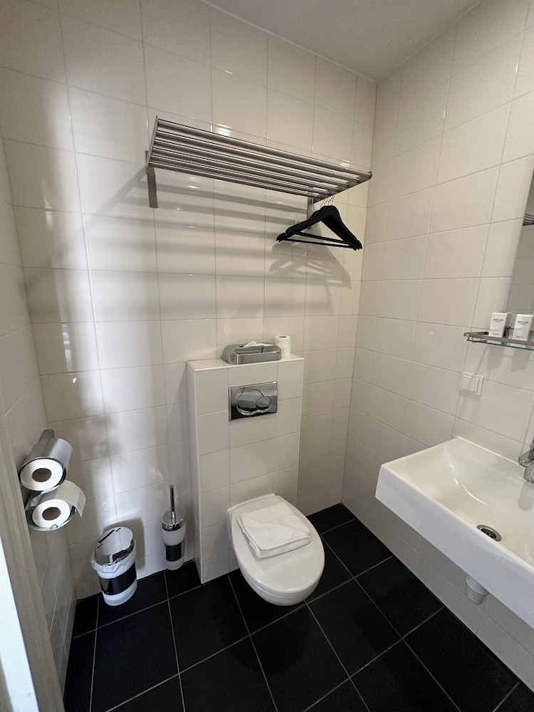 Standard Quadruple Room photo 2