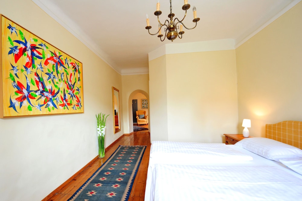 Superior Suite, Garden View photo 1