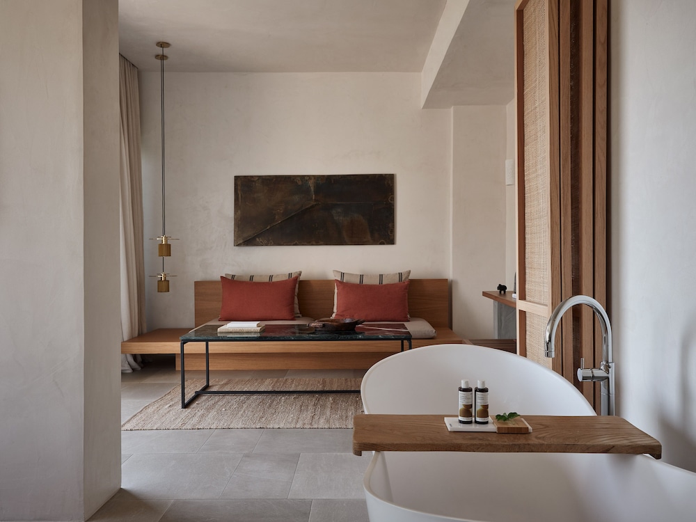 Suite, Sea View (Suite) - Photo 4