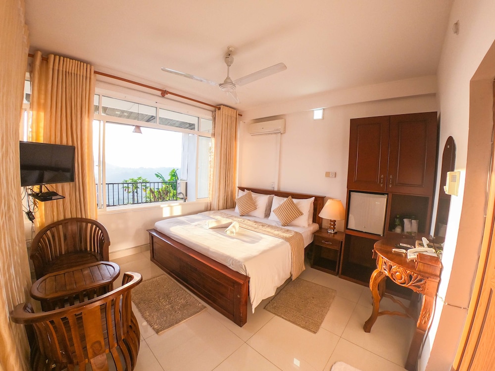 Standard Double Room with Mountain View photo 1