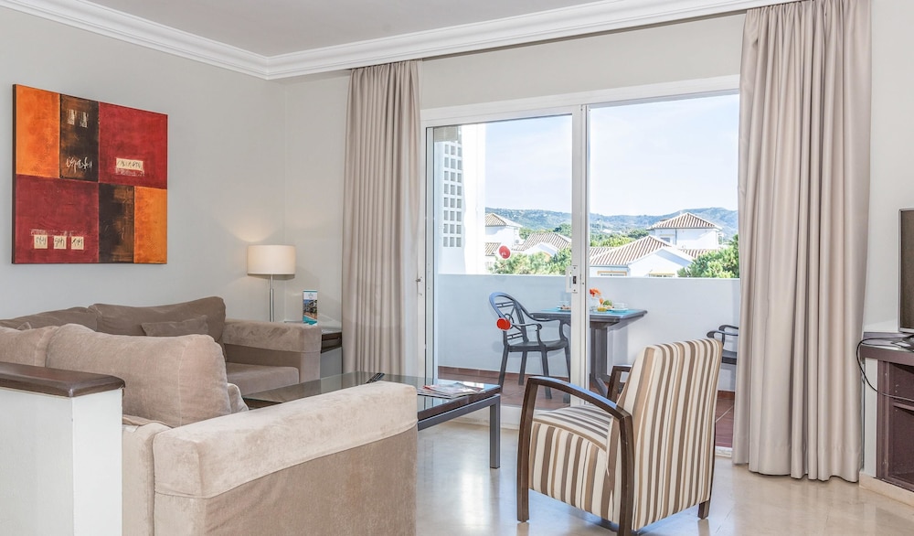 Apartment, 2 Bedrooms - Photo 7