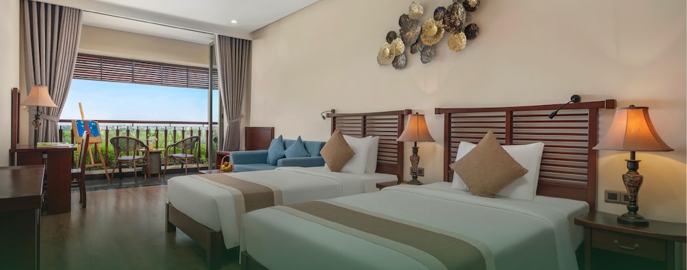 Deluxe Double Room, Balcony, River View