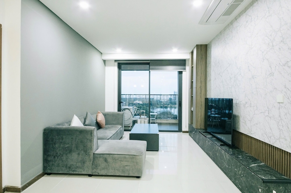 Deluxe Apartment, Balcony, City View