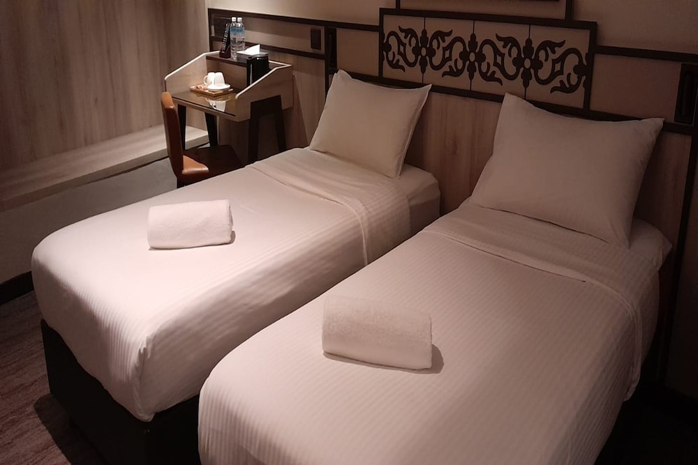 Deluxe Twin Room photo 2