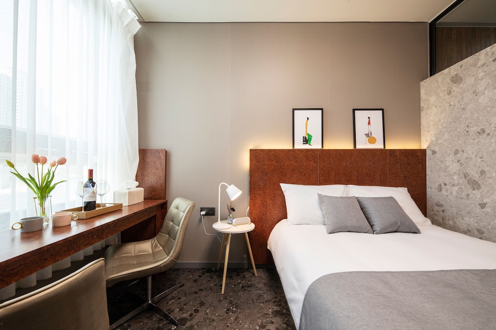 Deluxe Double Room - Photo 5