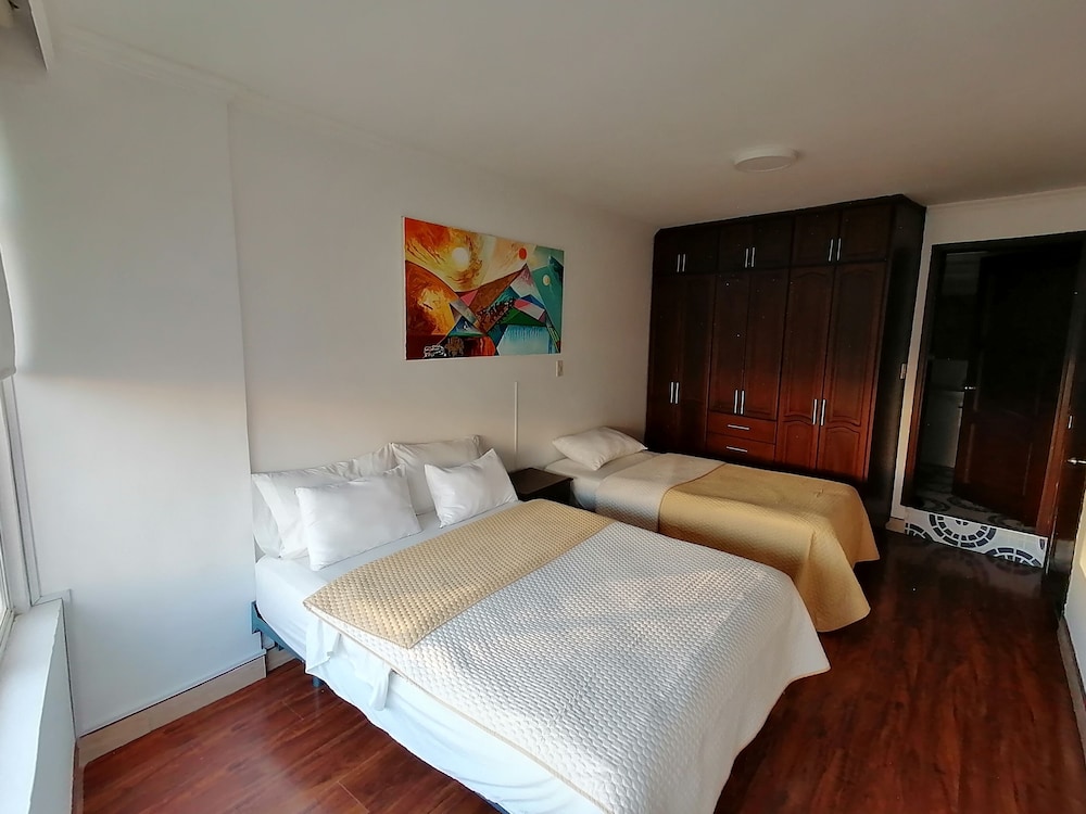 Club Triple Room photo 2