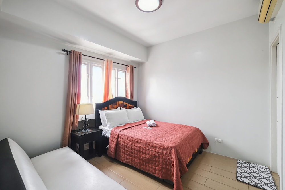 1 BR Apartment photo 1