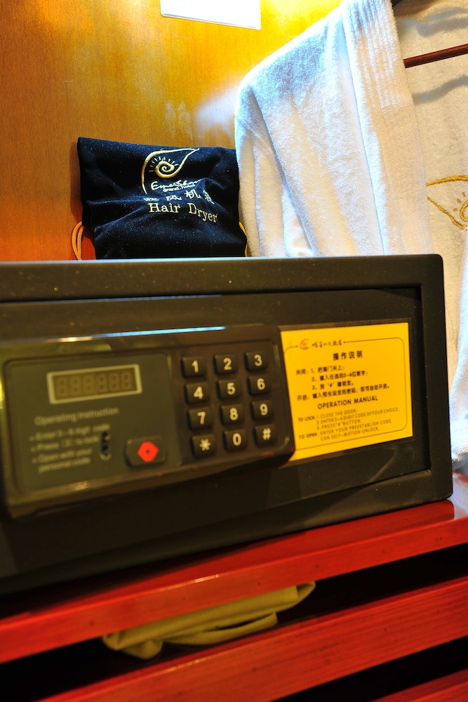 Executive King Room A (Building 5) photo 3