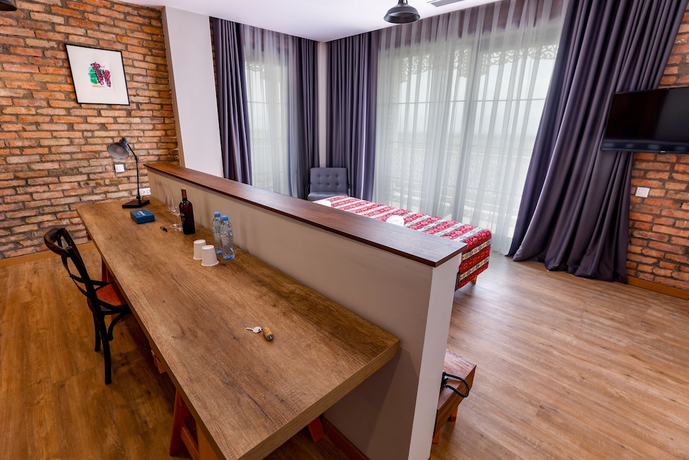 Superior Double Room - Photo 2