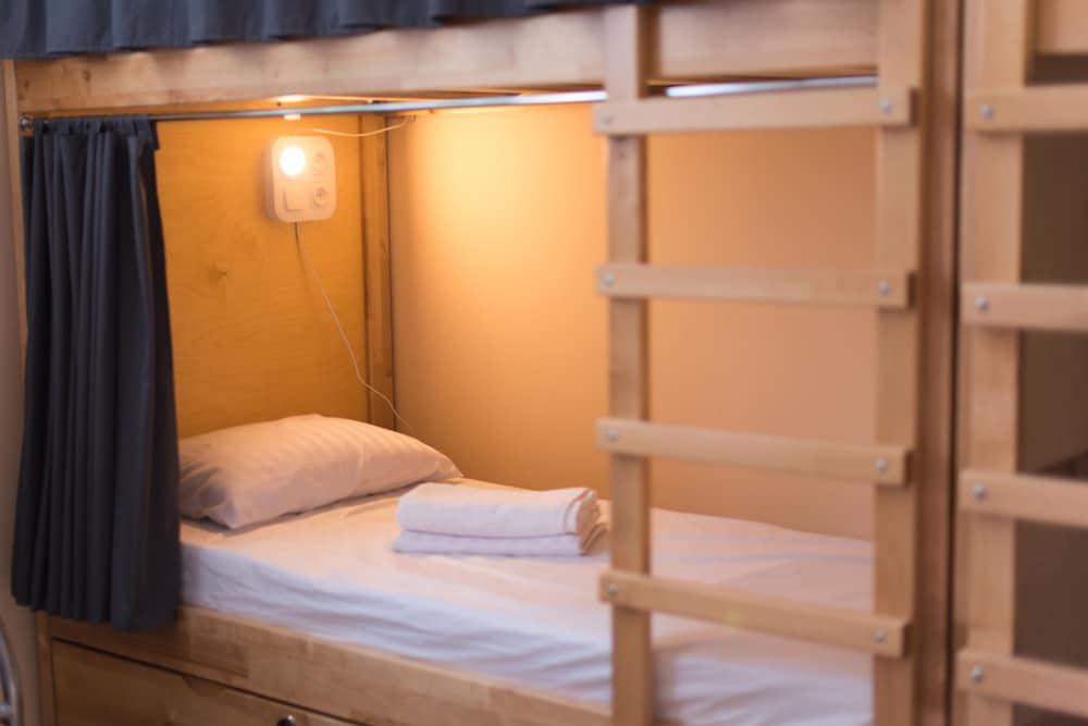 Bed In 6-Bed Women Only Shared Dormitory photo 1