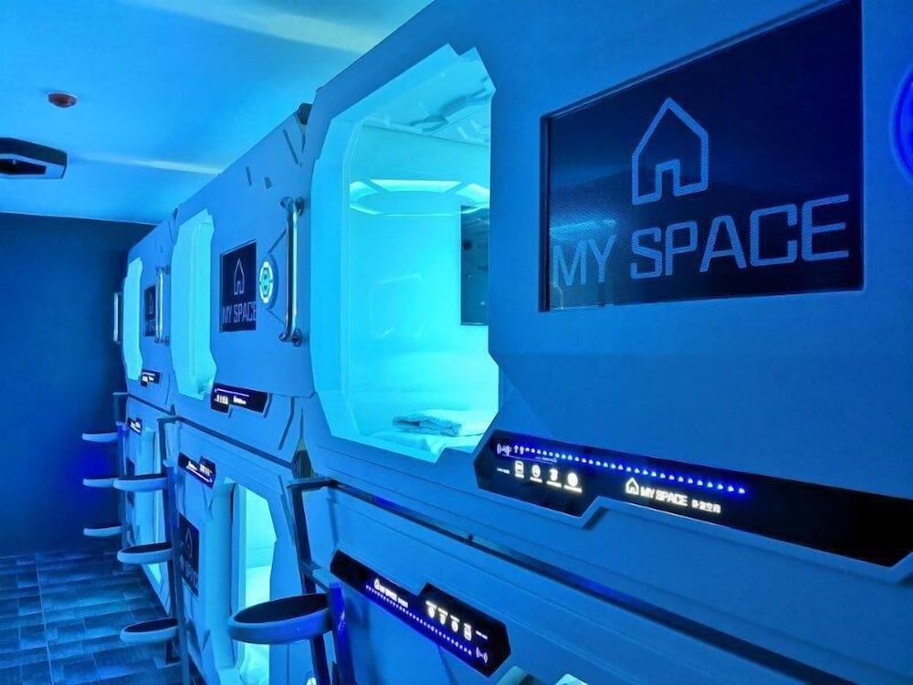 Capsule Unit photo 2